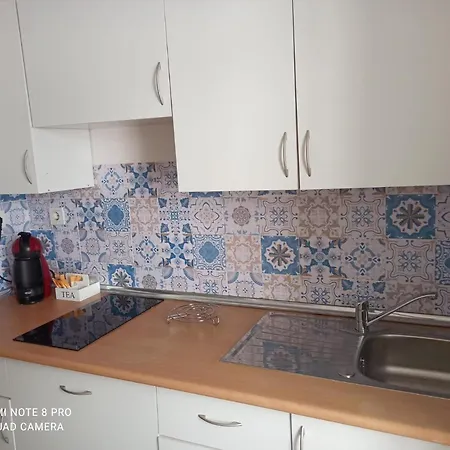 10 Min. Patios,muy Cerca Teatro La Axerquia Apartamento Córdoba
